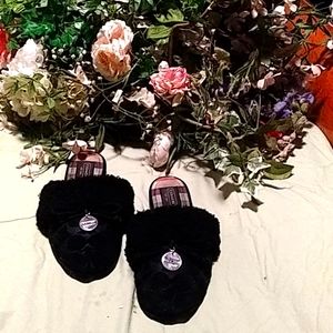 Coach slippers (478)